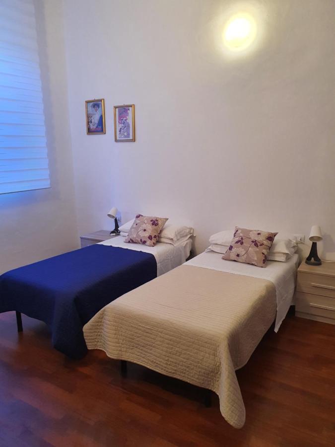 Arena Suite All Comforts - With Free Parking Garage Per Qualified Rate - Con Parcheggio Incluso Per Le Tariffe Qualificanti - Metro Verde Greenline Moscova 米兰 外观 照片