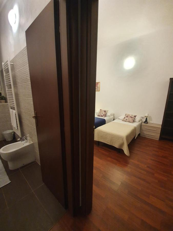 Arena Suite All Comforts - With Free Parking Garage Per Qualified Rate - Con Parcheggio Incluso Per Le Tariffe Qualificanti - Metro Verde Greenline Moscova 米兰 外观 照片