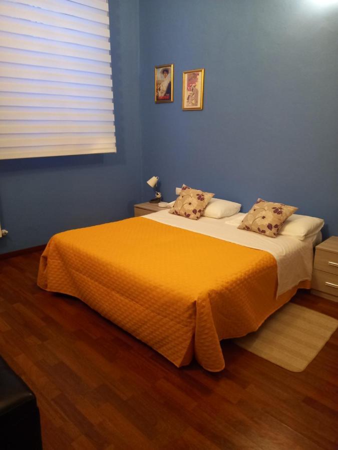Arena Suite All Comforts - With Free Parking Garage Per Qualified Rate - Con Parcheggio Incluso Per Le Tariffe Qualificanti - Metro Verde Greenline Moscova 米兰 外观 照片